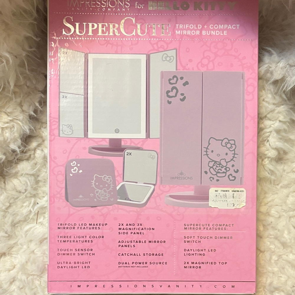 Impressions Vanity Hello Kitty Lighted Makeup Mirrors Bundle New - Picture 4 of 11